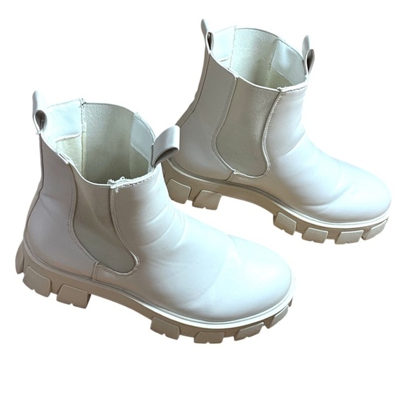 STREETWEAR SOCIETY Winter White Faux Leather Chunky Chelsea Boots US Sz 9 - Picture 5 of 9